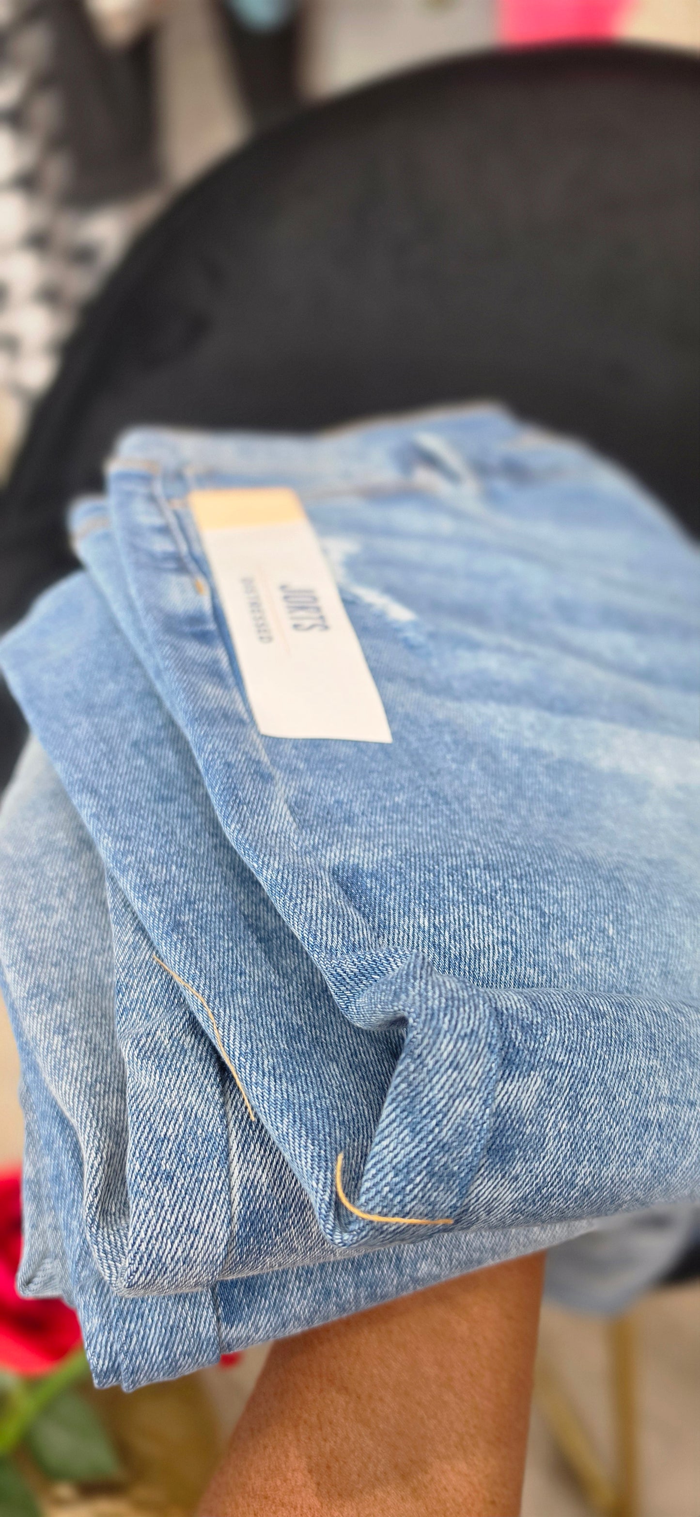 Janey Distressed Jorts